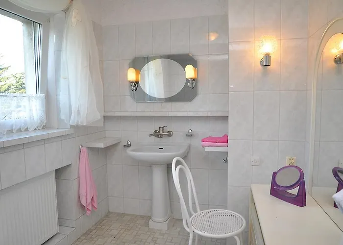 ホームステイ Lebska